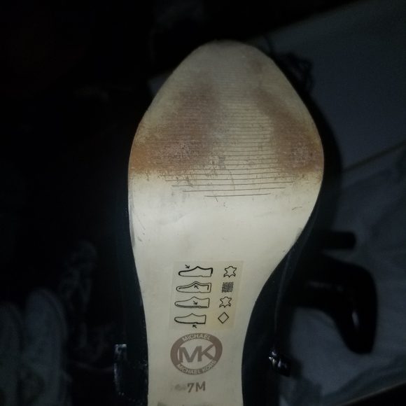 Knee high boot - Picture 6 of 11